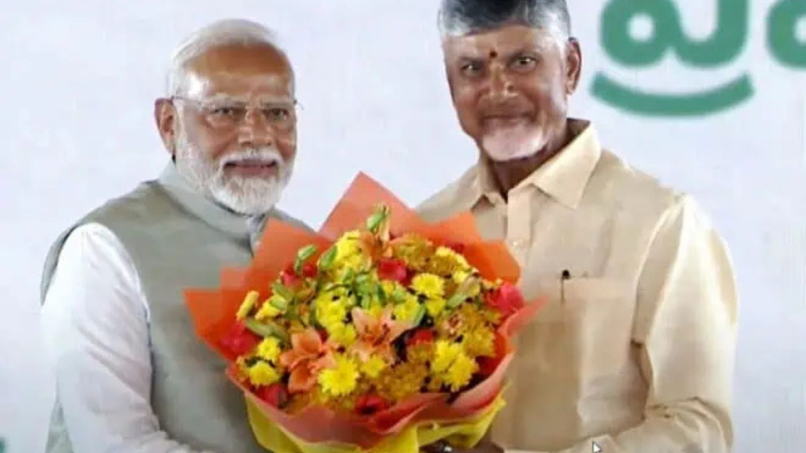 Narendra Modi and Chandrababu Naidu at an event