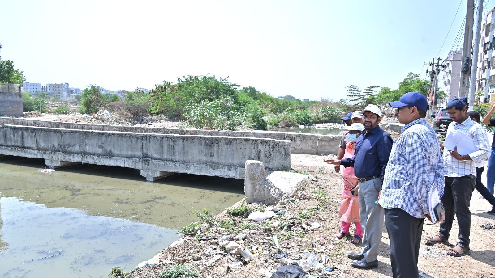 HMWSSB MD Ashok Reddy inspects the Neknampur Lake