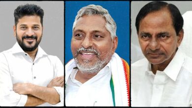 Telangana political leaders discuss Praja Palana issue amid Congress and BRS tensions.