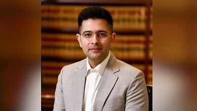 Raghav Chadha addressing the media about AAP's limited workspace challenges.