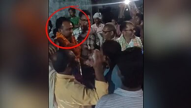 Roshan Khatoon, murder accused, receives hero’s welcome with 'zindabad' slogans at a public gathering.