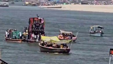 Varansi boat partyVaransi boat party