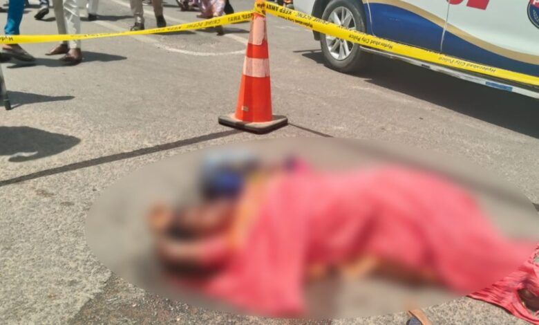 GHMC worker run over by RTC bus in Amberpet