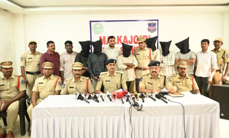 Six held in Hyderabad for luring and looting people through dating app