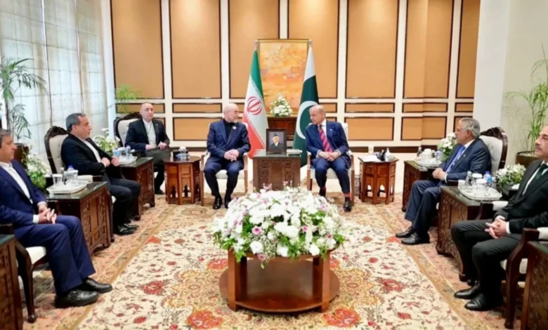 Iranian and Pakistani officials host a formal meeting with delegations during US–Iran talks in Islamabad.