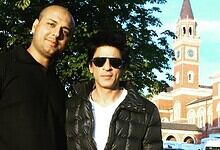 Yaseen Khan with Shah Rukh Khan