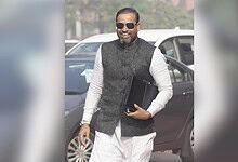 Yusuf Pathan’s father-in-law, along with two others, detained over Mumbai road rage assault case.