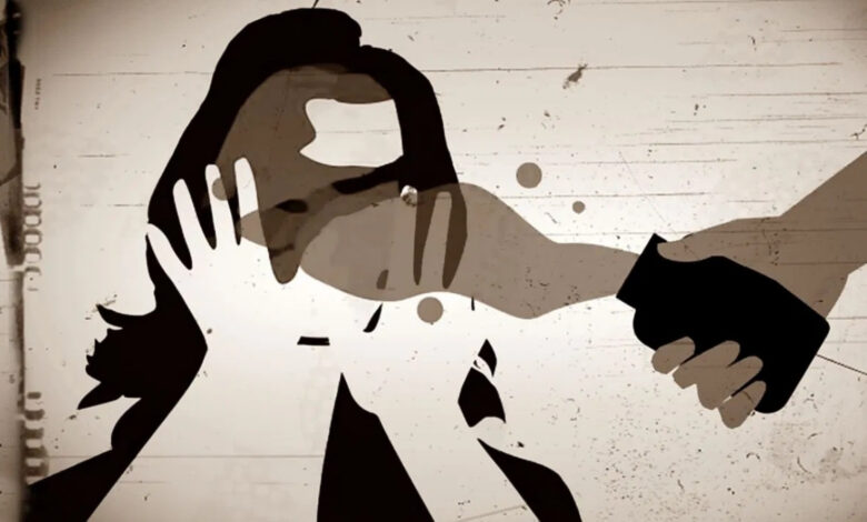 Karnataka man throws acid-like chemical on family over dispute