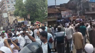 Kolkata namaz protests