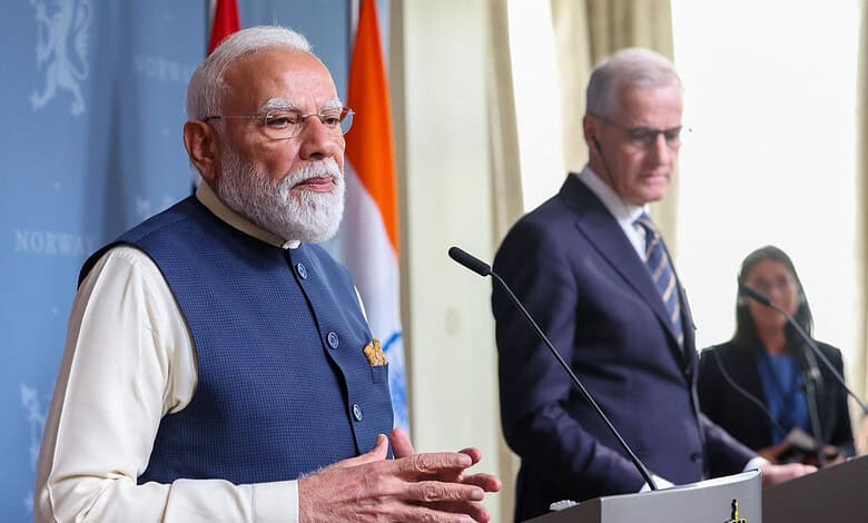 Norway journo questions PM Modi over avoiding media queries