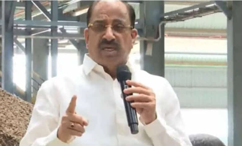 Telangana Agriculture Minister Tummala Nageswara Rao blames Centre's policies and war in the middle-east for paddy procurement delays in the state.