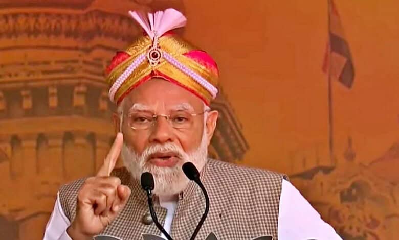 Narendra Modi Addresses a meeting in Bengaluru