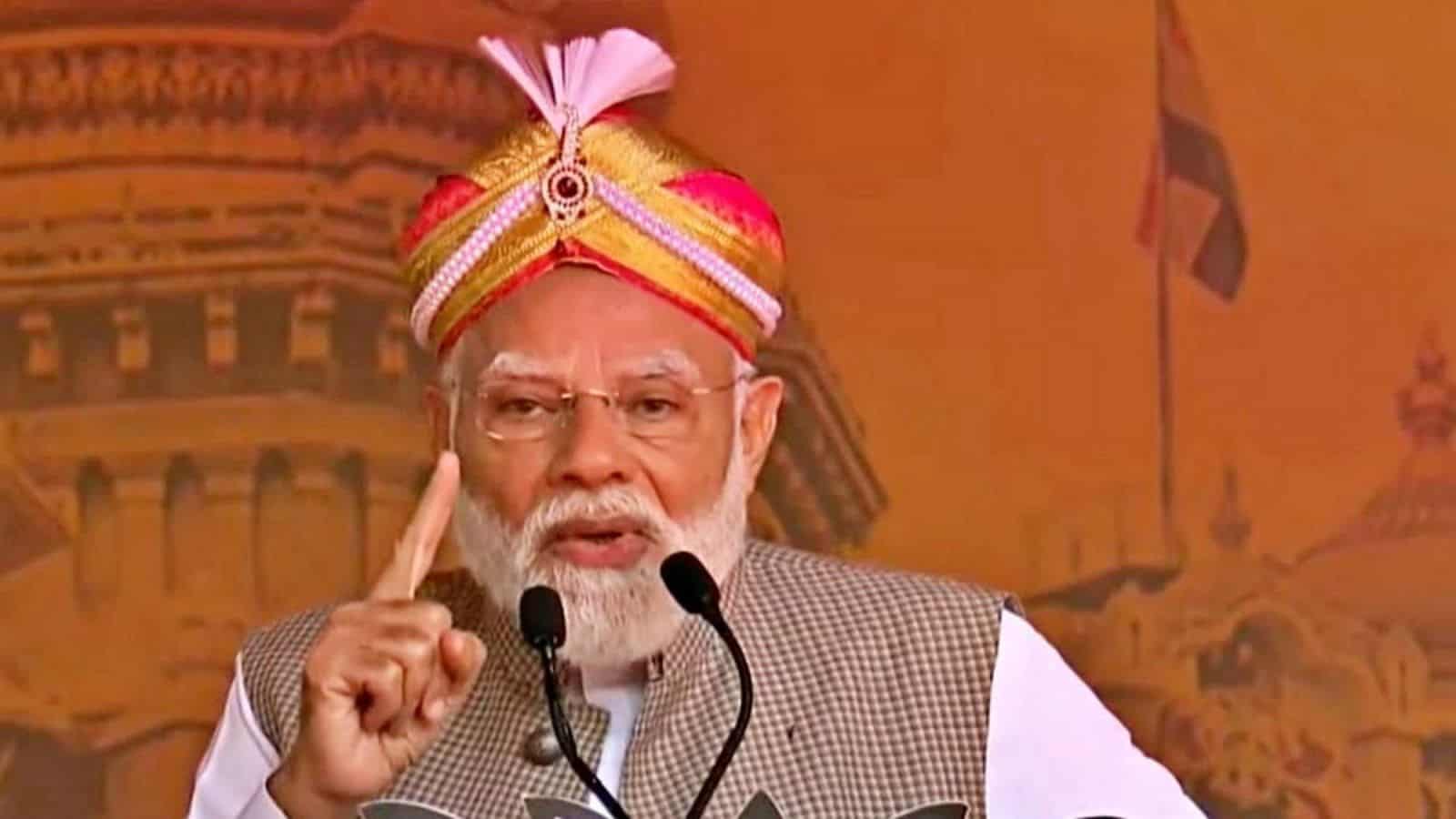 Narendra Modi Addresses a meeting in Bengaluru