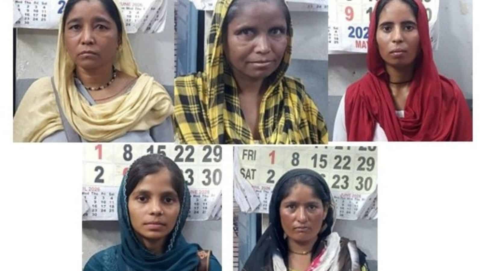 Five women wendors booked for obstruting pedestrians at Charminar