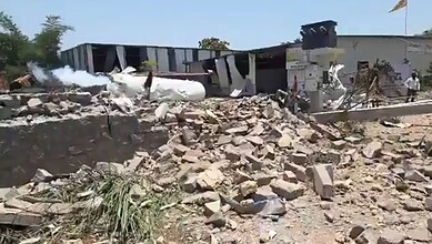 Explosion of oxygen tanks in Pahadi Shareef, Hyderabad, causes debris and injuries after two tanks burst.