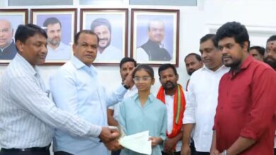 School withholds topper's certificates, Telangana minister steps in