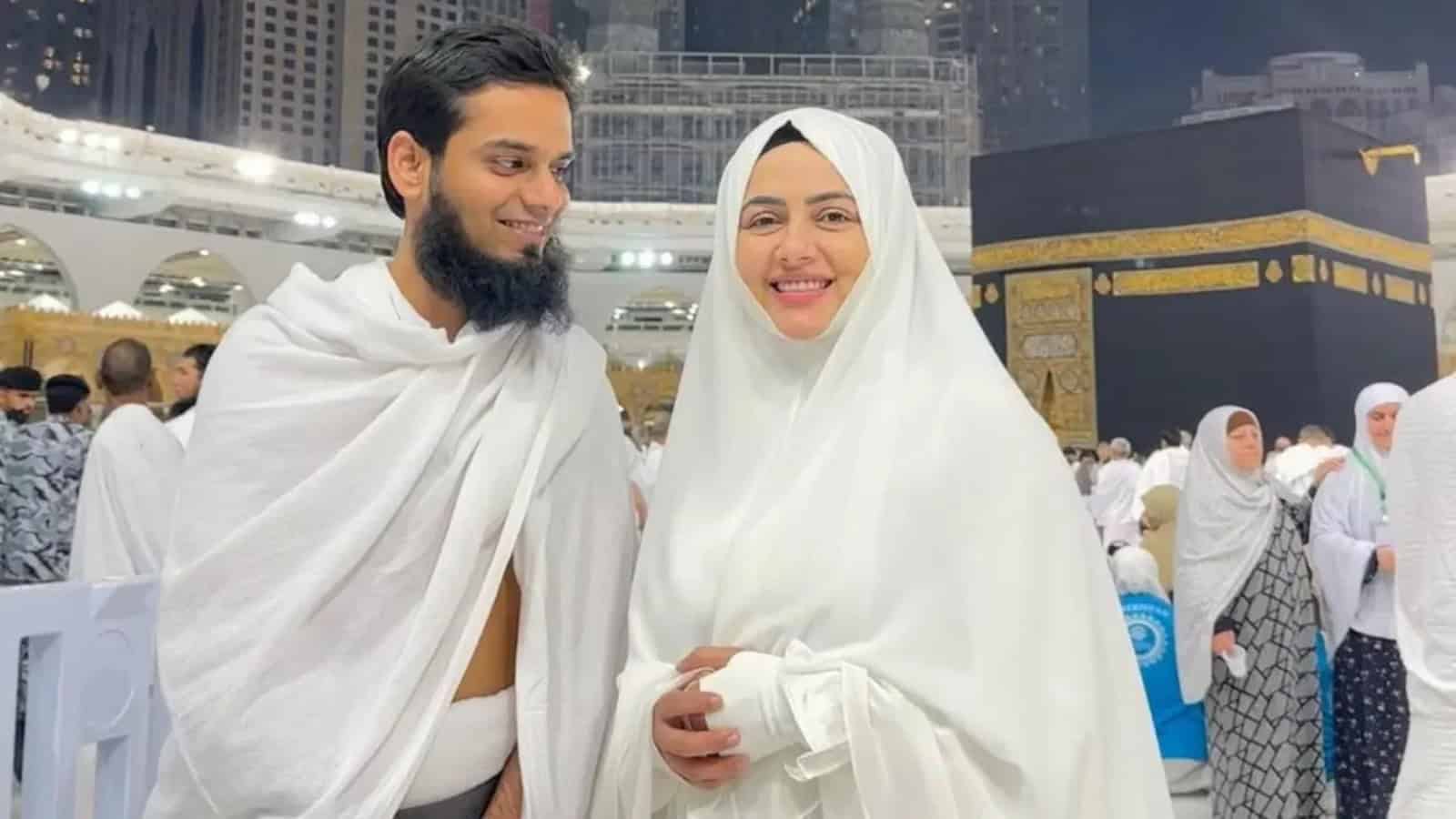 Mufti Anas and Sana Khan