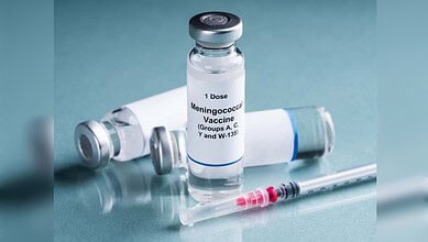 Vaccine vial for meningococcal disease with syringe, essential for Haj 2026 pilgrims.