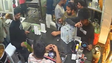 CCTV captures mobile theft at restaurant in Hyderabad