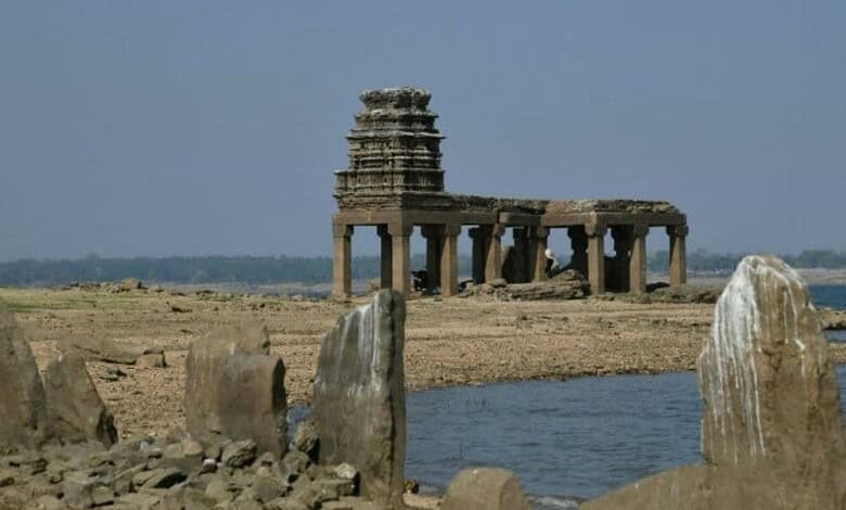 Submerged Sri Narayanaswamy temple reappears as KRS water level drops