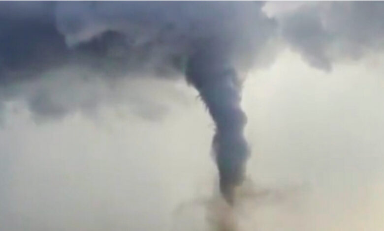 A tornado forms amid dark clouds, in Thoothukudi, Tamil Nadu, Sunday, June 21 (Source PTI)