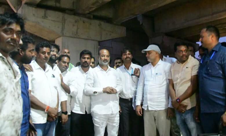The image shows Union Minister of State for Home Affairs Bandi Sanjay inspecting the works for Karimnagar-Warangal National Highway expansion on Friday evening, June 19, 2026.