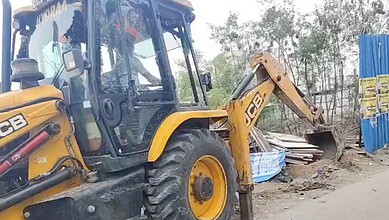 HYDRAA reclaims Rs 750 cr govt land in Hasmathpet