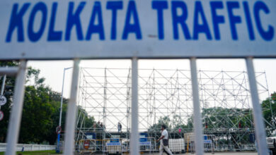 Kolkata Red Road blocked