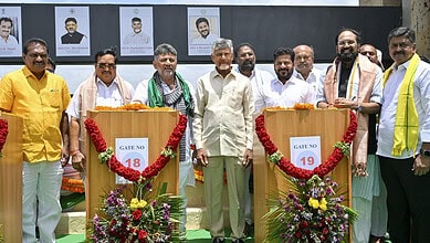 Shivakumar inaugurates 33 spillway gates of Tungabhadra Dam