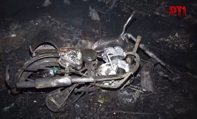 Destruction caused by fire in huts in Delhi