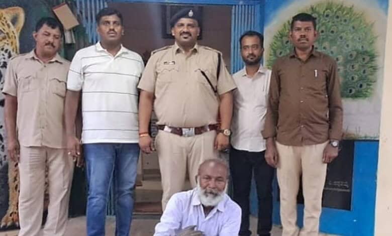 National bird poaching racket busted in Chikkaballapur