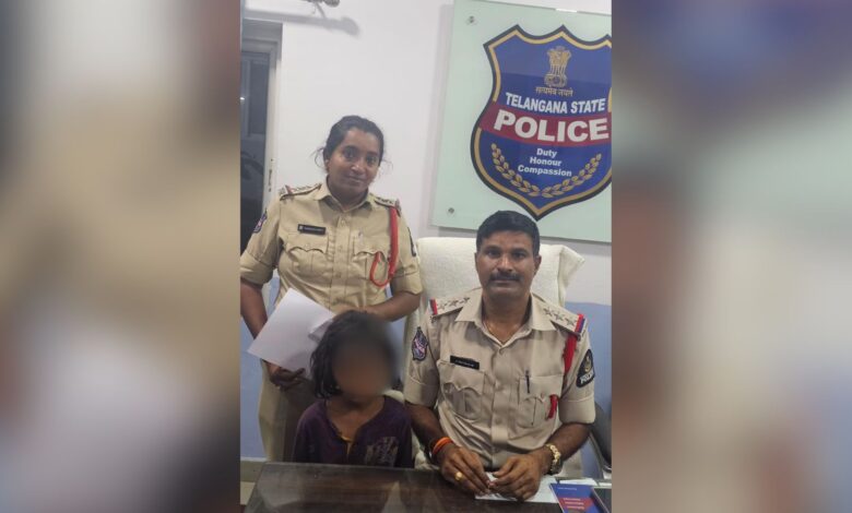 8-year-old wanders off from home, rescued by Hyderabad police