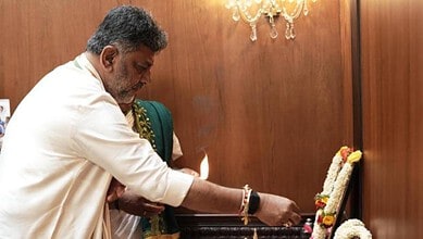 Karnataka CM Shivakumar visits Ajjayya Mutt after taking oath
