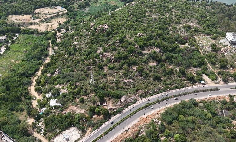 HYDRAA fences of land worth Rs 30k crore in three locations