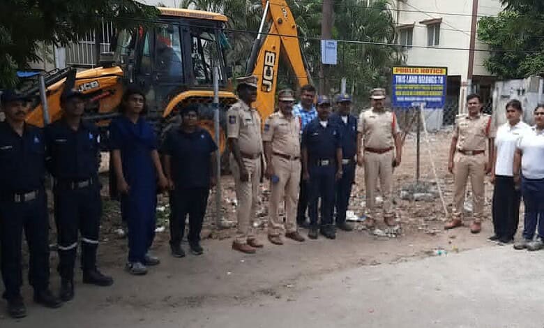 HYDRAA clears encroachments from 6 gunta police land in Kothapet village of Rangareddy district on Wednesday, July 8, 2026.