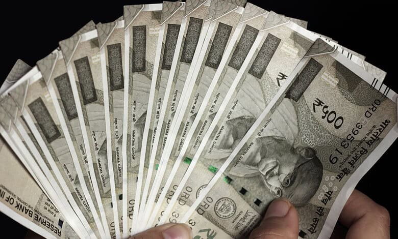 Fake Rs 500 note printing unit busted in Karnataka; 7 held