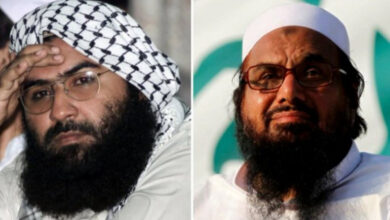 Masood Azhar (left), the founder of Jaish-e-Mohammed, and Hafiz Saeed (right), the leader of Lashkar-e-Taiba