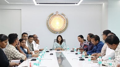 Officials at TGCSB meeting to discuss measures against telecom-enabled cybercrime.