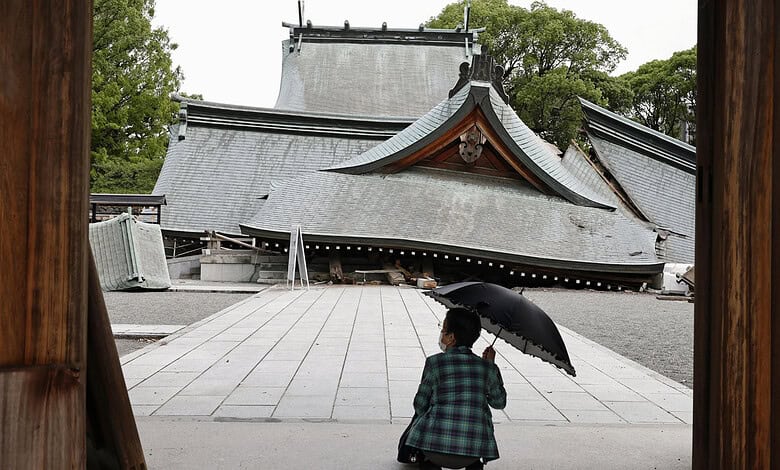 Death toll in Japan earthquake rises to 13, search continues