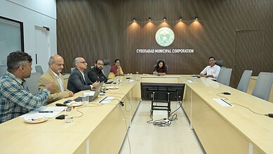CMC officials in a meeting