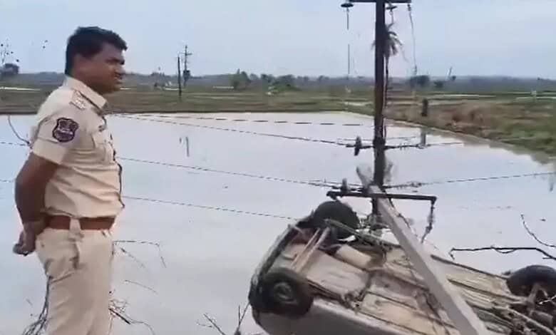 A policeman at the accident spot