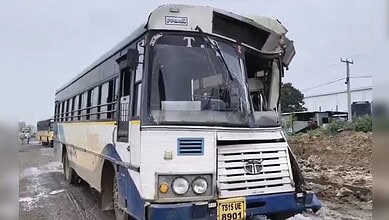 Hyderabad: Four escape with minor injuries in RTC bus crash