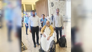 Saudi family helps Indian driver return home after stroke at airport.
