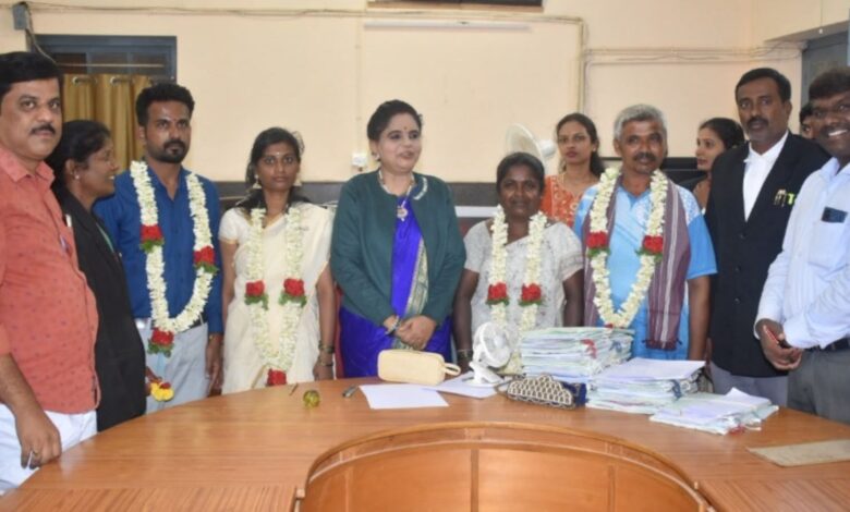 Six couples opt reconciliation over divorce at Kolar Lok Adalat
