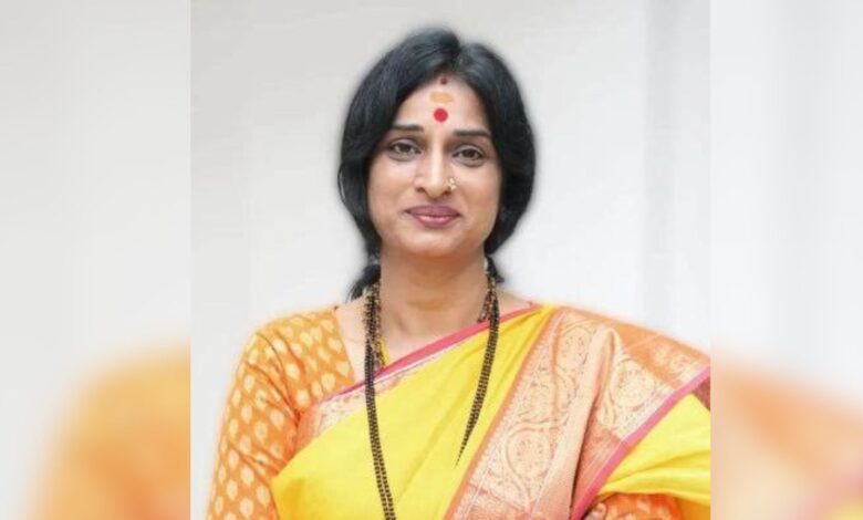 Kompella Madhavi Latha