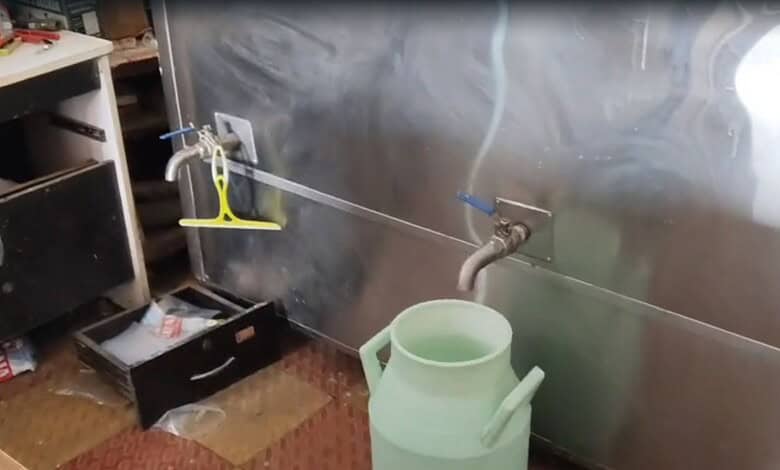 150 litres of adulterated milk seized in Medak