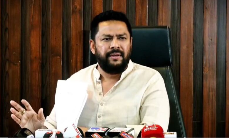 B Nagendra