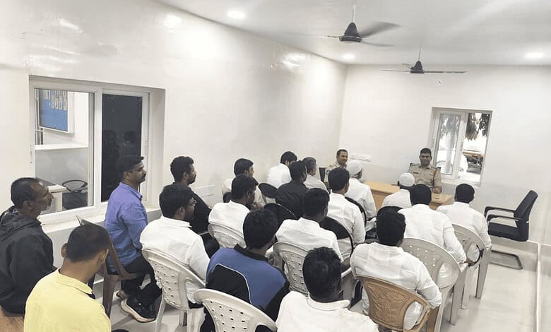Andhra: Police meet community members for Milad-un-Nabi