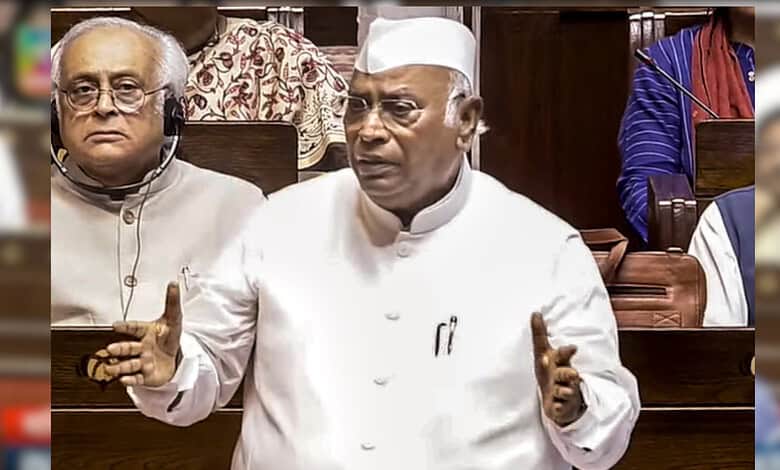 Congrress President LoP of Rajya Sabha Mallikarjun Kharge