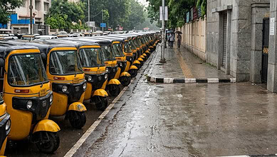 Parents demand holiday for schools amid auto strike in Hyderabad